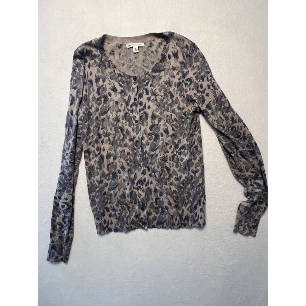 Banana Republic M Cardigan Office Chic Grey Leopard Print Cotton Button Front